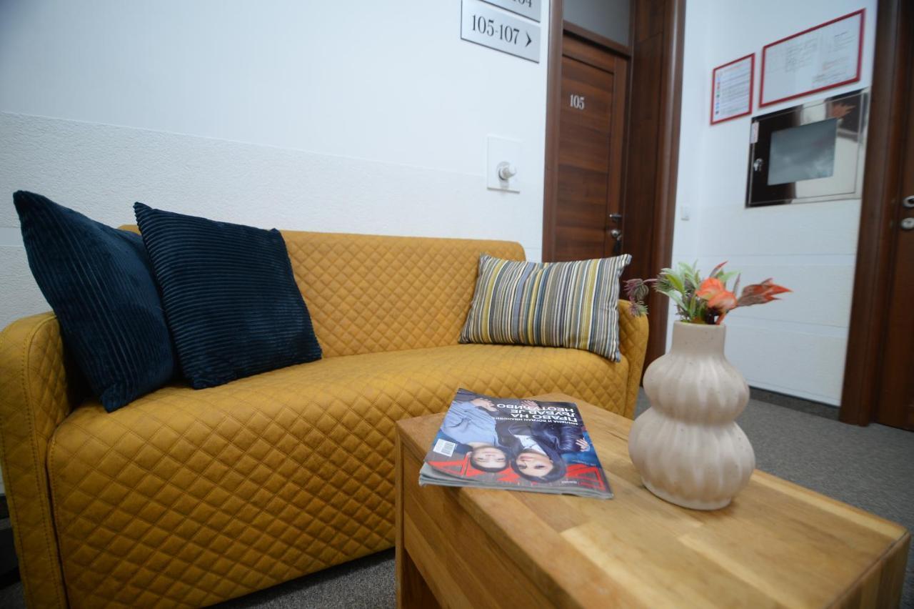 Apartmani Carolija Lucani Exterior photo
